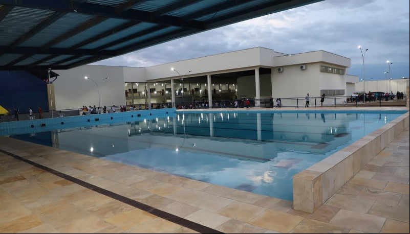 Piscina da escola 